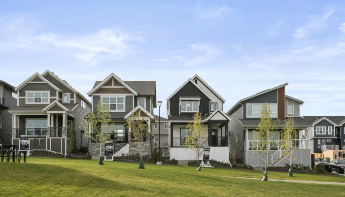 Park front homes in Glacier Ridge in Northwest Calgary by Jayman BUILT.